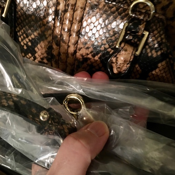 Brahmin mini Layla in Coffee Felix - Picture 10 of 13